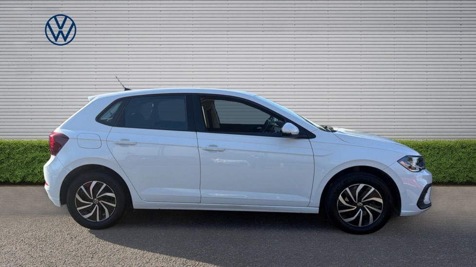 Volkswagen Polo 1.0 TSI Life 5dr Petrol Hatchback - Image 4