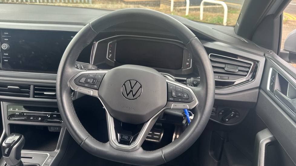 Volkswagen Polo 1.0 TSI R-Line 5dr DSG Petrol Hatchback - Image 10