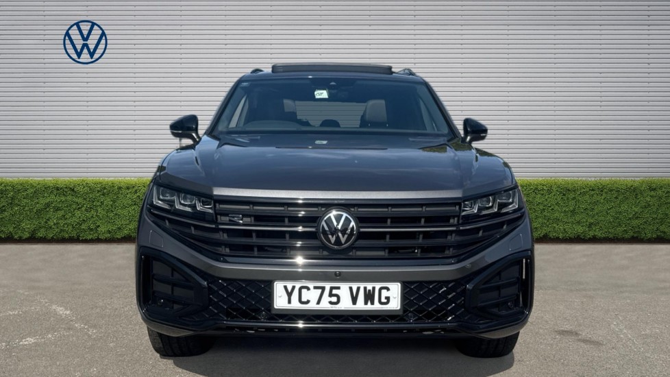 Volkswagen Touareg 3.0 V6 TDI 4Motion 286 Black Edition 5dr Tip Auto Diesel Estate - Image 7