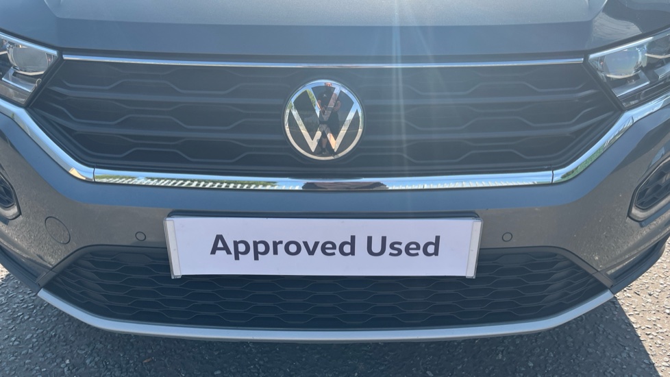 Volkswagen T-Roc 1.5 TSI EVO Active 5dr Petrol Hatchback - Image 22