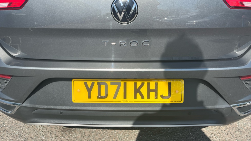Volkswagen T-Roc 1.5 TSI EVO Active 5dr Petrol Hatchback - Image 28