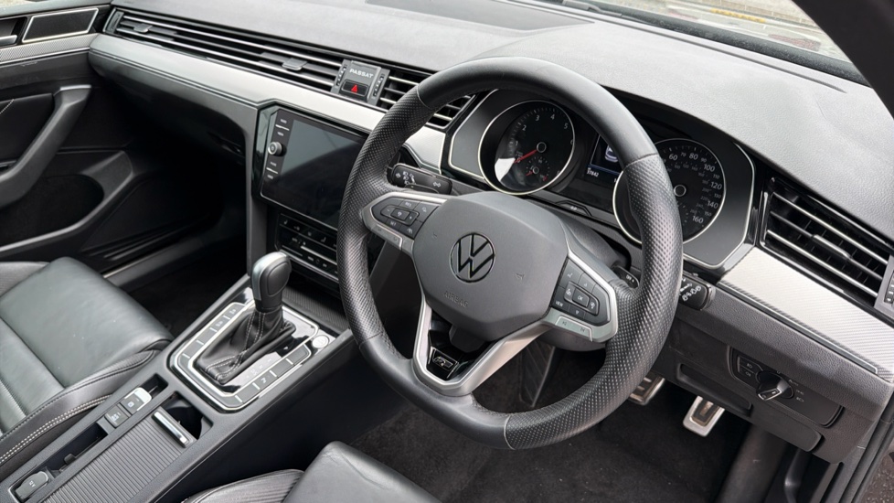 Volkswagen Passat 1.5 TSI EVO R-Line 5dr DSG Petrol Estate - Image 6