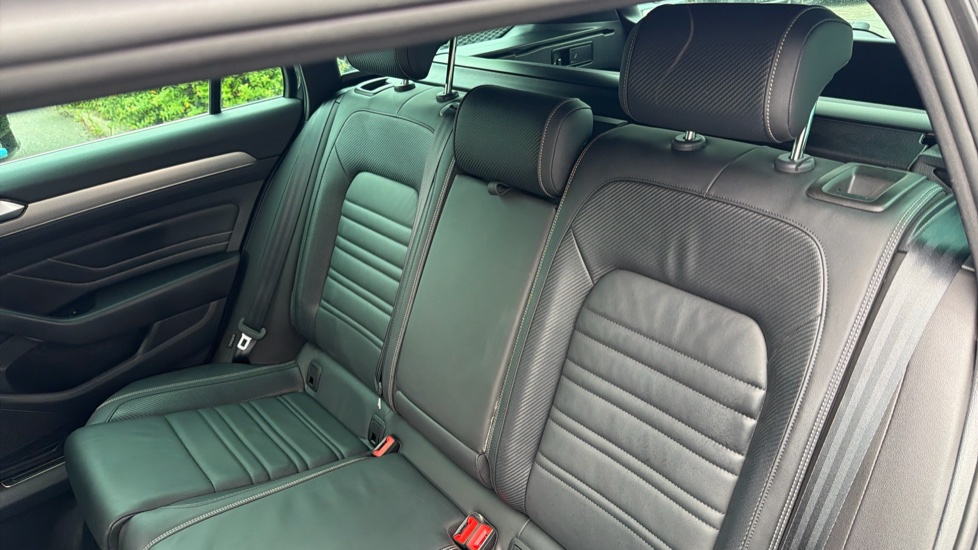 Volkswagen Passat 1.5 TSI EVO R-Line 5dr DSG Petrol Estate - Image 16
