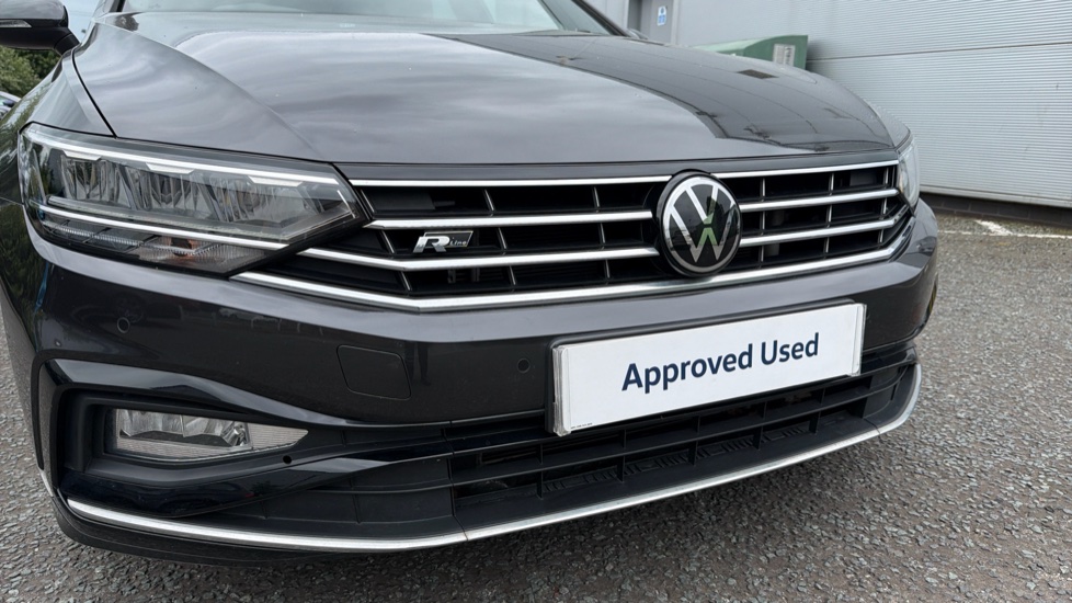 Volkswagen Passat 1.5 TSI EVO R-Line 5dr DSG Petrol Estate - Image 33