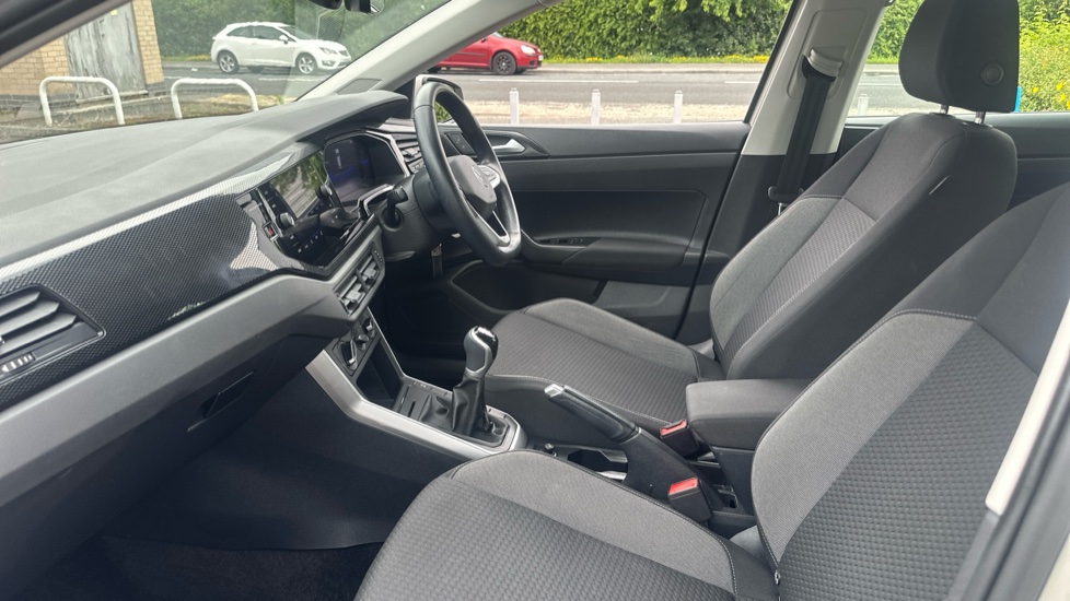 Volkswagen Polo 1.0 TSI Life 5dr Petrol Hatchback - Image 2