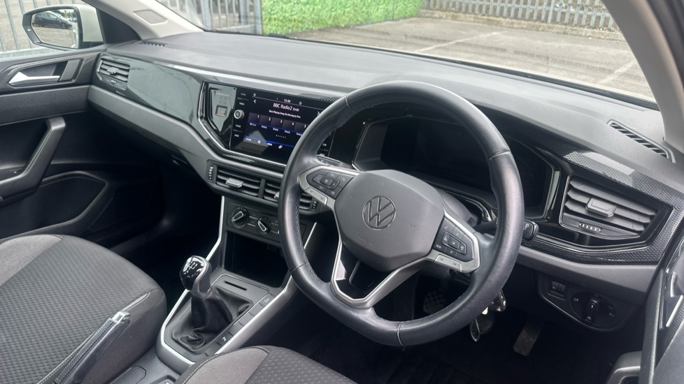 Volkswagen Polo 1.0 TSI Life 5dr Petrol Hatchback - Image 6