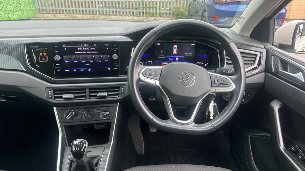 Volkswagen Polo 1.0 TSI Life 5dr Petrol Hatchback - Image 10