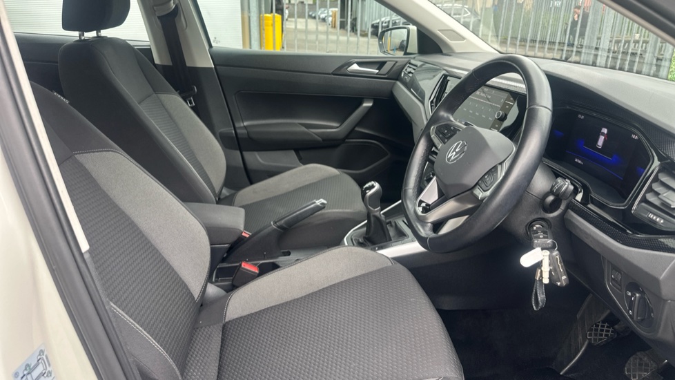 Volkswagen Polo 1.0 TSI Life 5dr Petrol Hatchback - Image 15