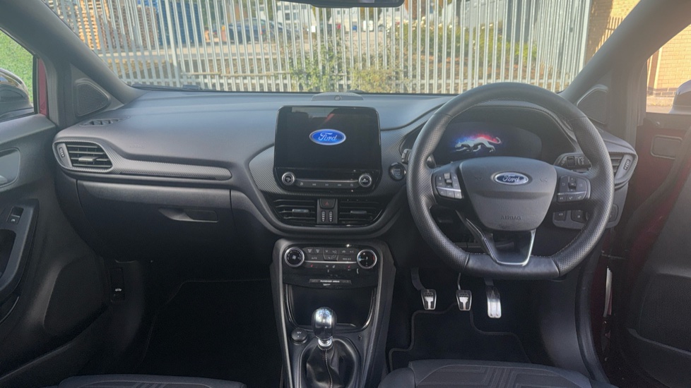 Ford Puma 1.0 EcoBoost Hybrid mHEV Vivid Ruby Edition 5dr Petrol Hatchback - Image 9