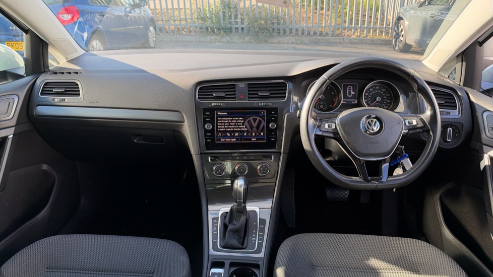 Volkswagen Golf 1.5 TSI EVO 150 Match 5dr DSG Petrol Hatchback - Image 9