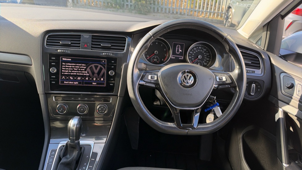 Volkswagen Golf 1.5 TSI EVO 150 Match 5dr DSG Petrol Hatchback - Image 10
