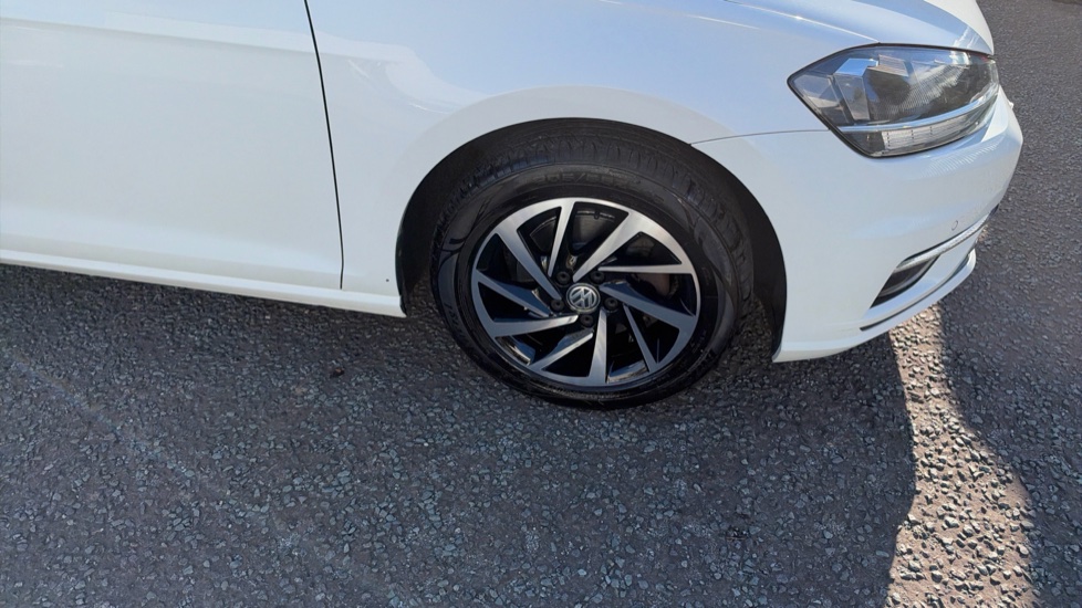 Volkswagen Golf 1.5 TSI EVO 150 Match 5dr DSG Petrol Hatchback - Image 25