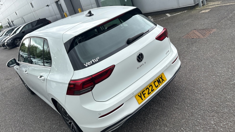 Volkswagen Golf 1.5 eTSI 150 Style 5dr DSG Petrol Hatchback - Image 30