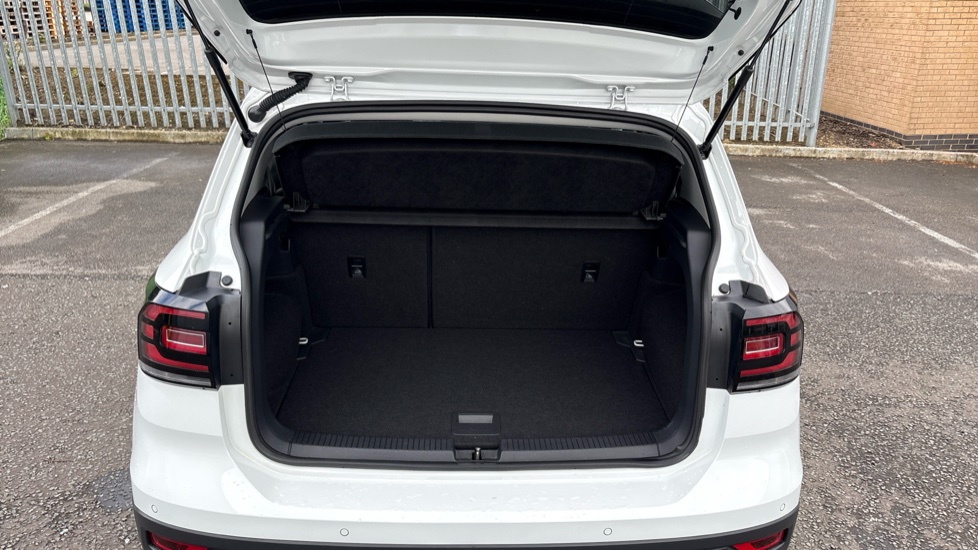 Volkswagen T-Cross 1.0 TSI 110 SEL 5dr DSG Petrol Estate - Image 20