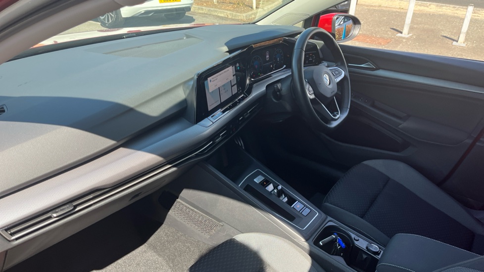 Volkswagen Golf 1.5 eTSI 150 Active 5dr DSG Petrol Hatchback - Image 2