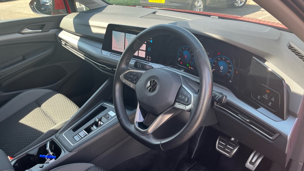 Volkswagen Golf 1.5 eTSI 150 Active 5dr DSG Petrol Hatchback - Image 6