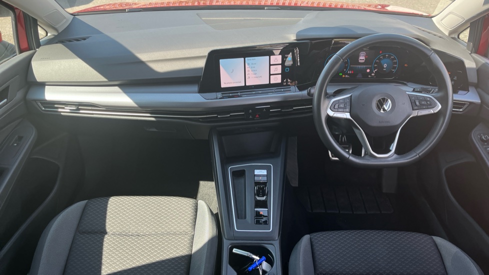 Volkswagen Golf 1.5 eTSI 150 Active 5dr DSG Petrol Hatchback - Image 9