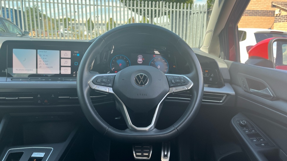 Volkswagen Golf 1.5 eTSI 150 Active 5dr DSG Petrol Hatchback - Image 10
