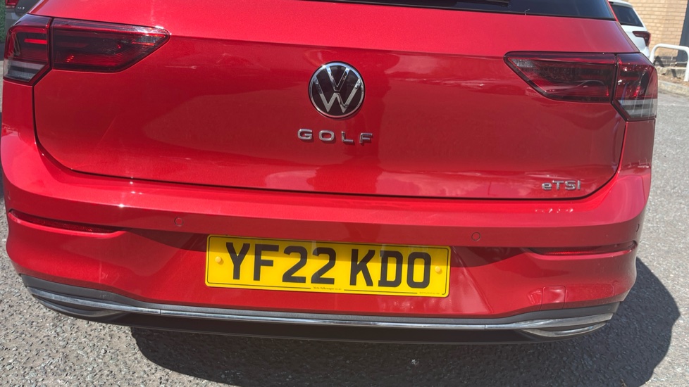 Volkswagen Golf 1.5 eTSI 150 Active 5dr DSG Petrol Hatchback - Image 45