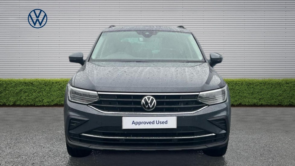 Volkswagen Tiguan 1.5 TSI 150 Life 5dr DSG Petrol Estate - Image 7