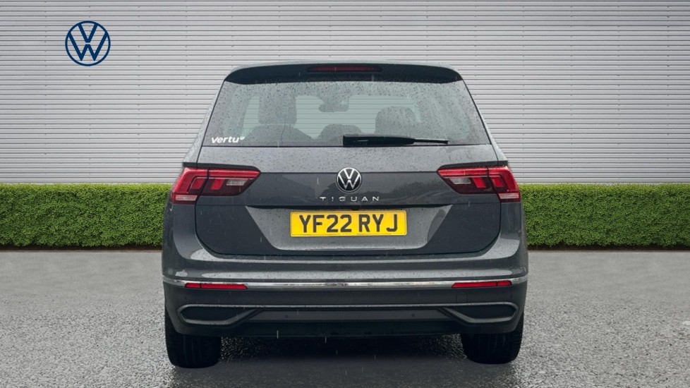 Volkswagen Tiguan 1.5 TSI 150 Life 5dr DSG Petrol Estate - Image 8