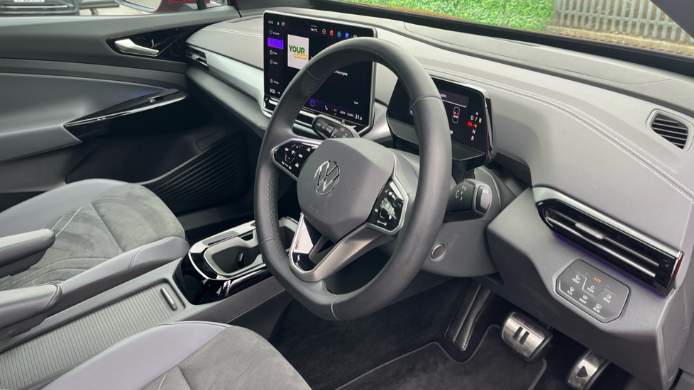 Volkswagen ID.4 210kW Match Pro 77kWh 5dr Auto Electric Estate - Image 6