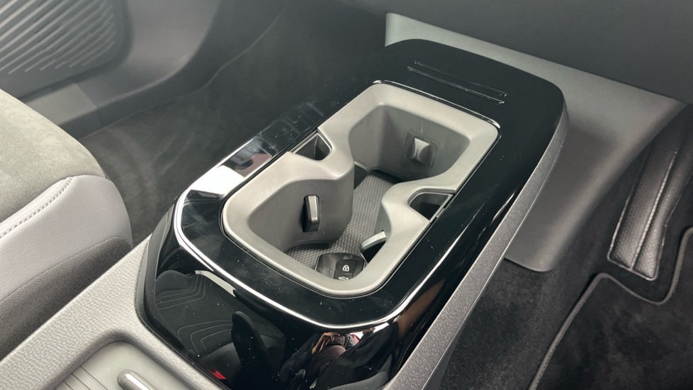 Volkswagen ID.4 210kW Match Pro 77kWh 5dr Auto Electric Estate - Image 36