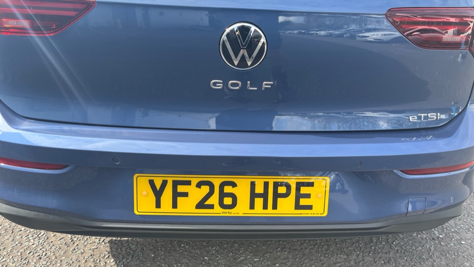 Volkswagen Golf 1.5 eTSI 150 Match 5dr DSG Petrol Hatchback - Image 27