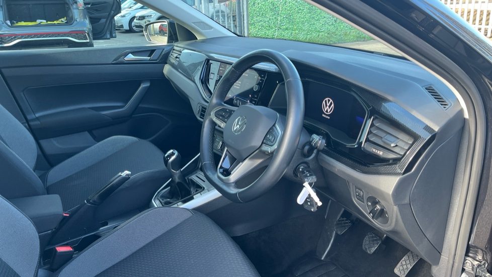 Volkswagen Polo 1.0 TSI Life 5dr Petrol Hatchback - Image 6