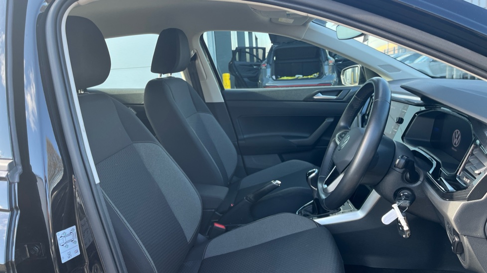 Volkswagen Polo 1.0 TSI Life 5dr Petrol Hatchback - Image 15