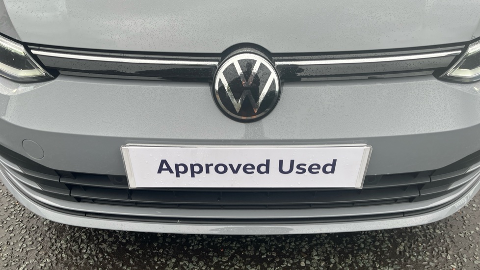 Volkswagen Golf 1.5 TSI 150 Life 5dr Petrol Hatchback - Image 22