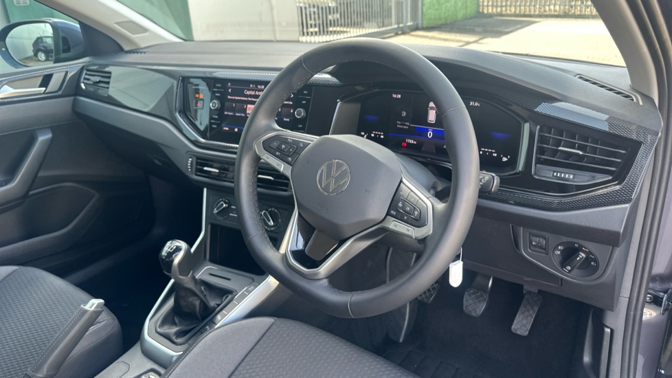 Volkswagen Taigo 1.0 TSI Life 5dr Petrol Hatchback - Image 6