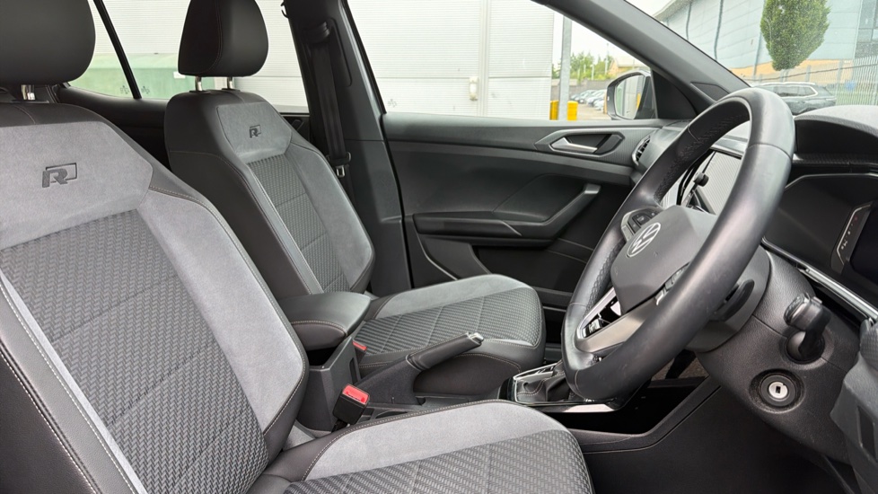 Volkswagen T-Cross 1.5 TSI EVO R-Line 5dr DSG Petrol Estate - Image 15