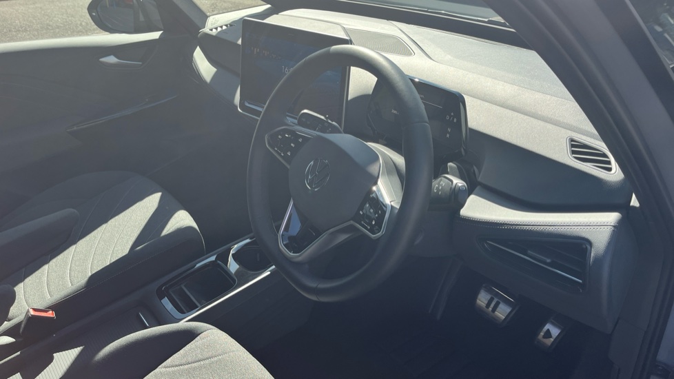Volkswagen ID.3 150kW Pro 59kWh 5dr Auto Electric Hatchback - Image 6
