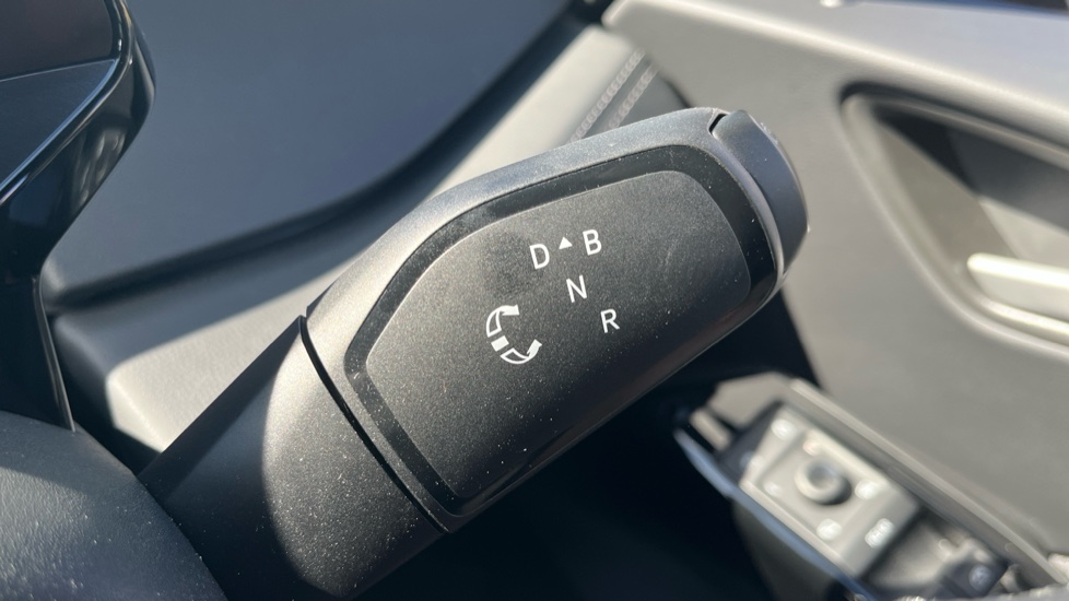 Volkswagen ID.3 150kW Pro 59kWh 5dr Auto Electric Hatchback - Image 14