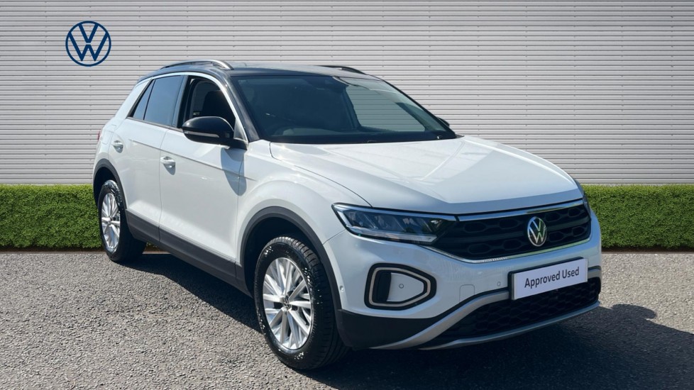 Volkswagen T-Roc 1.5 TSI Life 5dr Petrol Hatchback - Image 1