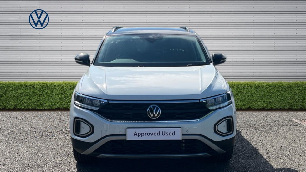Volkswagen T-Roc 1.5 TSI Life 5dr Petrol Hatchback - Image 7
