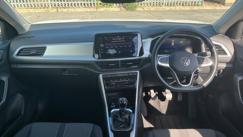 Volkswagen T-Roc 1.5 TSI Life 5dr Petrol Hatchback - Image 9
