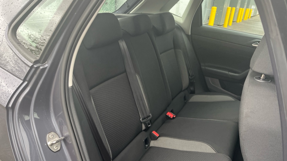 Volkswagen Polo 1.0 TSI Life 5dr Petrol Hatchback - Image 31