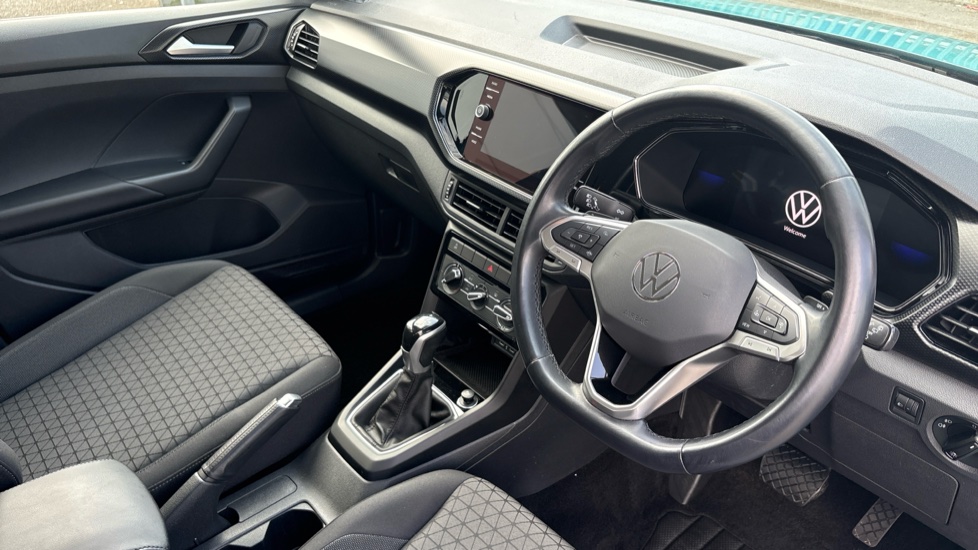Volkswagen T-Cross 1.0 TSI 110 SE 5dr DSG Petrol Estate - Image 6