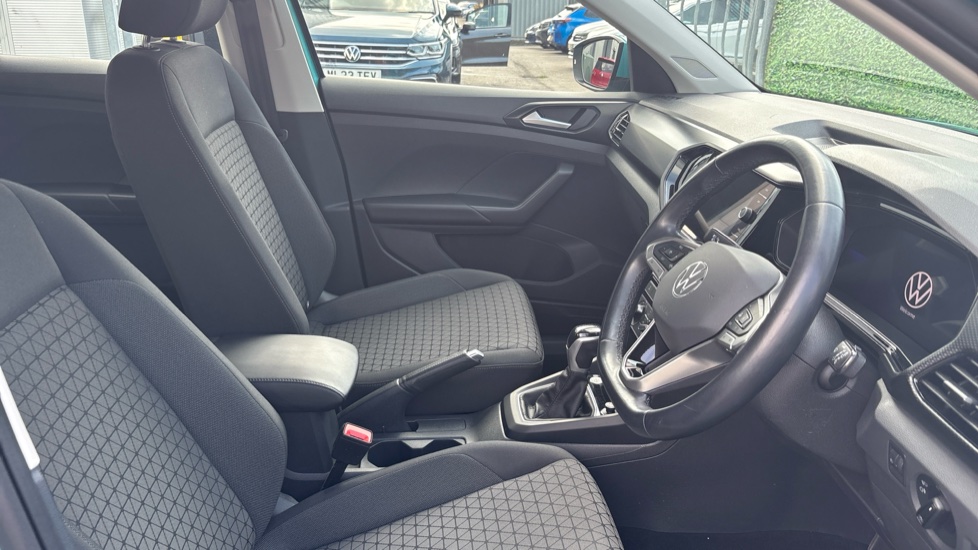 Volkswagen T-Cross 1.0 TSI 110 SE 5dr DSG Petrol Estate - Image 15