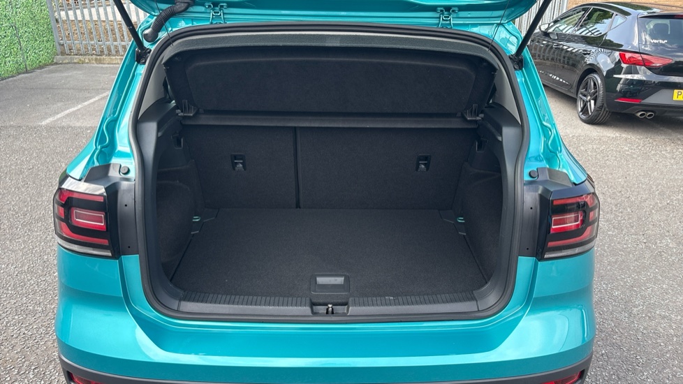 Volkswagen T-Cross 1.0 TSI 110 SE 5dr DSG Petrol Estate - Image 20