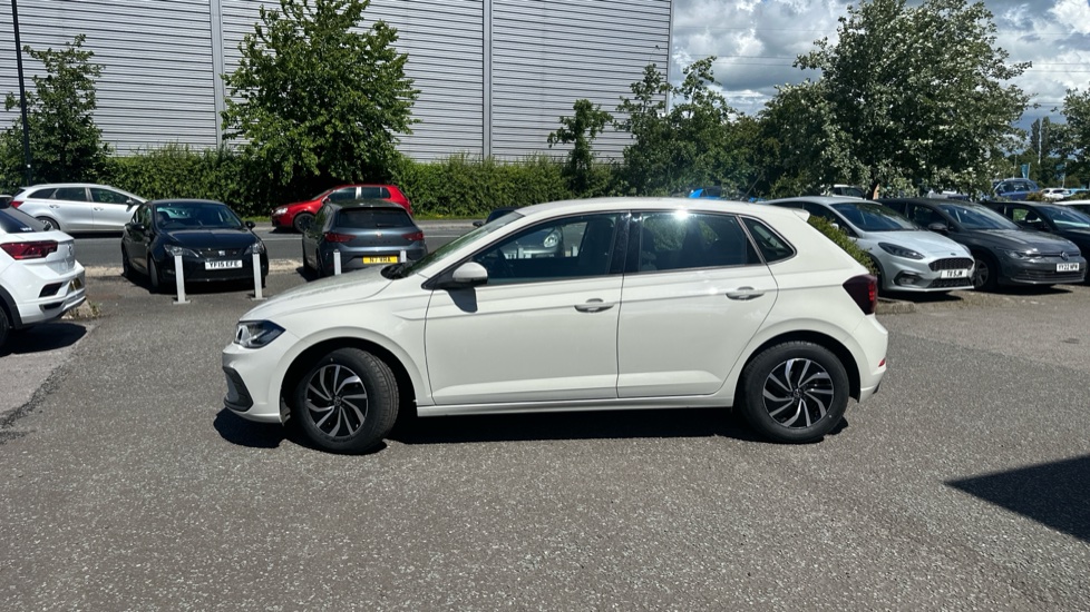 Volkswagen Polo 1.0 TSI Life 5dr Petrol Hatchback - Image 38