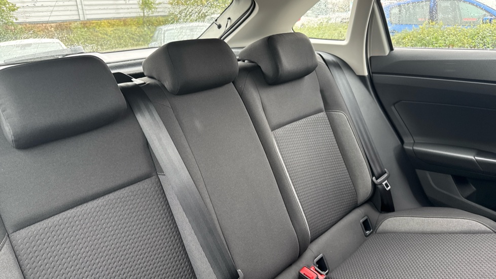 Volkswagen Taigo 1.0 TSI Life 5dr Petrol Hatchback - Image 16