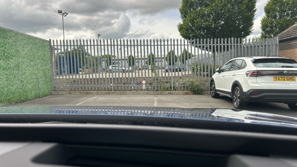 Volkswagen Passat 1.5 TSI eHybrid 272 R-Line 5dr DSG Estate - Image 44