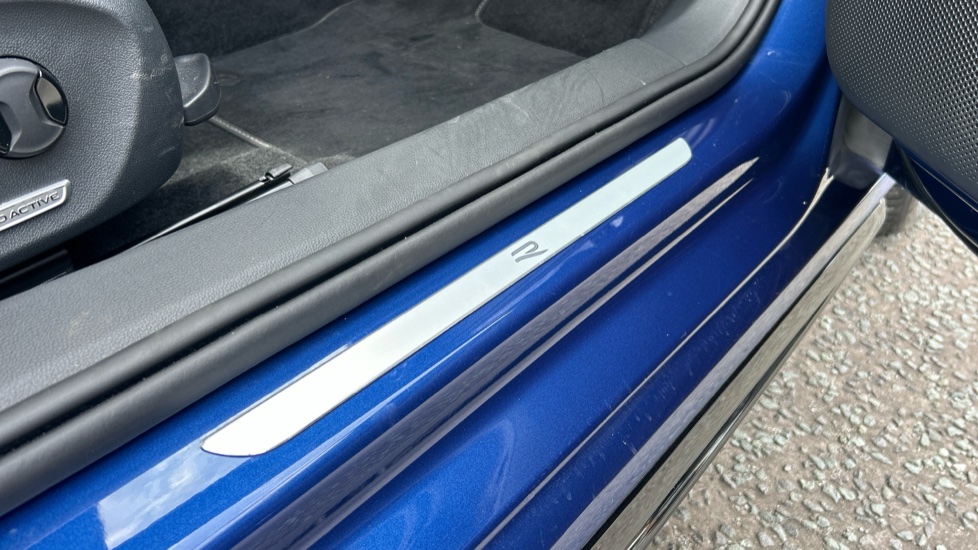 Volkswagen Passat 1.5 TSI eHybrid 272 R-Line 5dr DSG Estate - Image 45