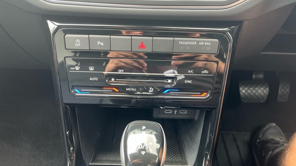 Volkswagen T-Cross 1.5 TSI Style 5dr DSG Petrol Estate - Image 13