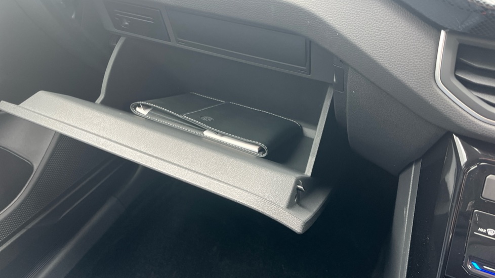 Volkswagen T-Cross 1.5 TSI Style 5dr DSG Petrol Estate - Image 35