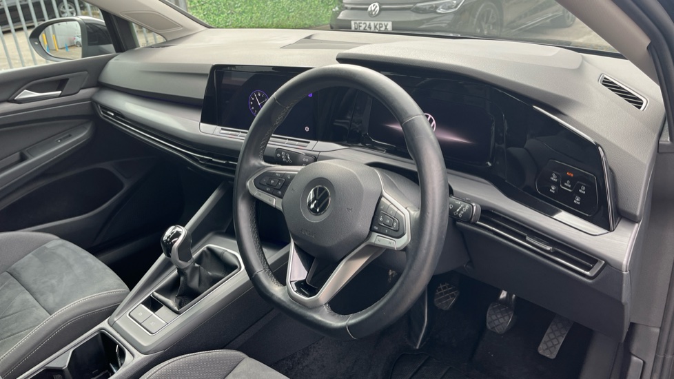 Volkswagen Golf 1.5 TSI 150 Style 5dr Petrol Hatchback - Image 6