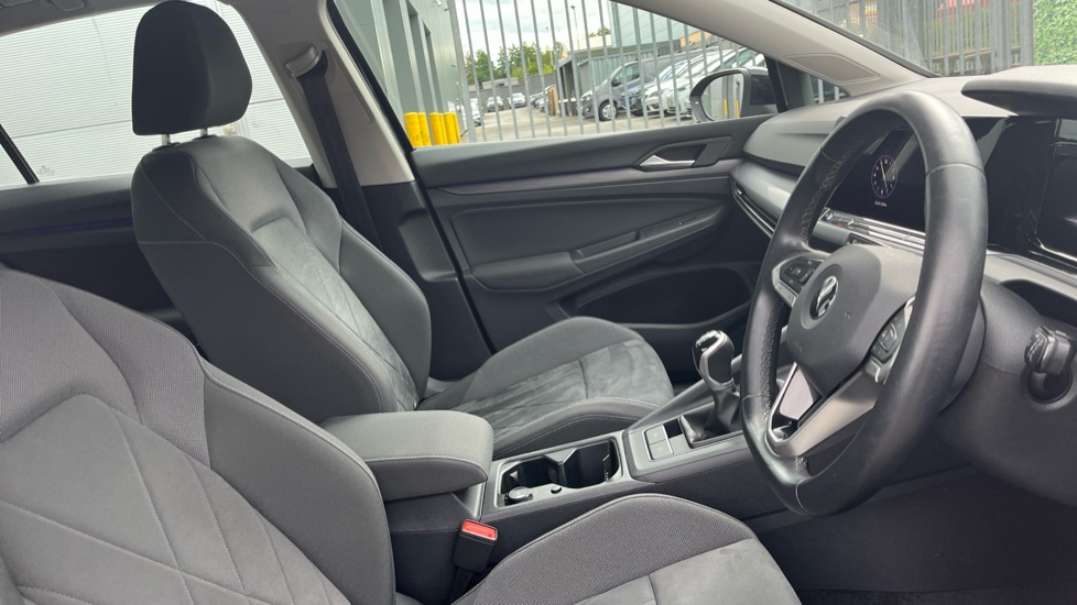 Volkswagen Golf 1.5 TSI 150 Style 5dr Petrol Hatchback - Image 15